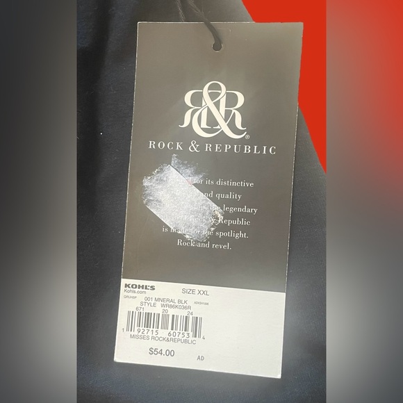 Rock & Republic Kiss Shirt - Picture 3 of 12